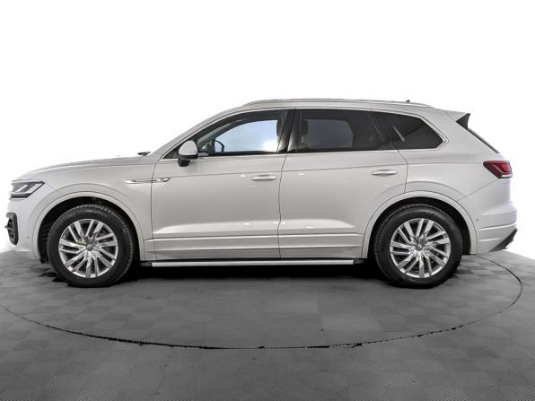 Volkswagen Touareg III с пробегом 2020 года, цена 5 415 000 рублей, 123815 км, внедорожник, Автокод Объявления
