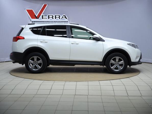 Toyota RAV4 IV (XA40) с пробегом 2015 года, цена 1 970 000 рублей, 197533 км, внедорожник, Автокод Объявления