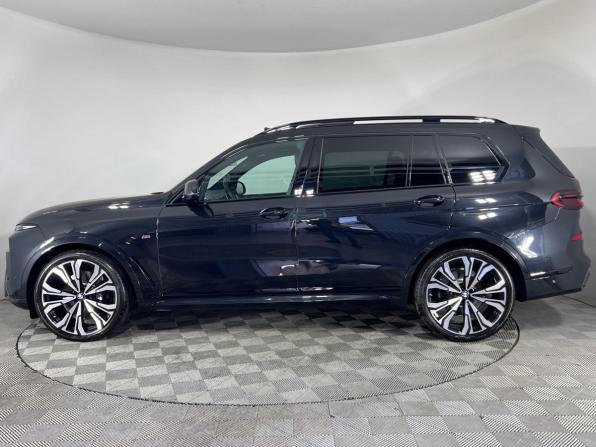 BMW X7 I (G07) Рестайлинг с пробегом 2025 года, цена 16 099 000 рублей, 3905 км, внедорожник, Автокод Объявления