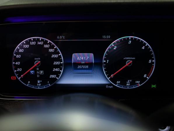 Mercedes-Benz E-Класс V (W213 S213 C238) с пробегом 2018 года, цена 3 210 000 рублей, 207035 км, седан, Автокод Объявления