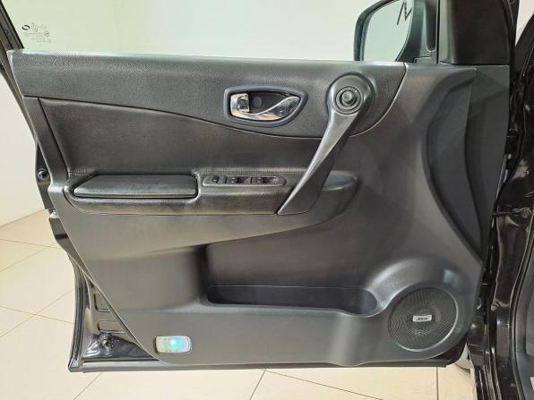 Renault Koleos I с пробегом 2010 года, цена 899 000 рублей, 233761 км, внедорожник, Автокод Объявления