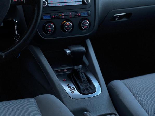 Volkswagen Golf V с пробегом 2006 года, цена 449 000 рублей, 236086 км, хэтчбек, Автокод Объявления