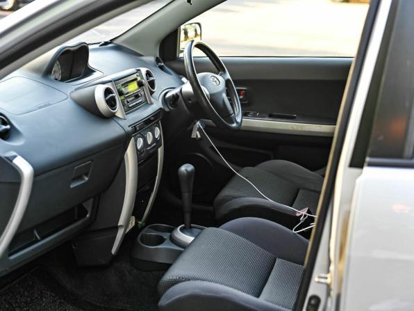 Toyota Ist I с пробегом 2002 года, цена 450 000 рублей, 179605 км, хэтчбек, Автокод Объявления
