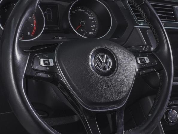 Volkswagen Tiguan II с пробегом 2019 года, цена 2 550 000 рублей, 105849 км, внедорожник, Автокод Объявления