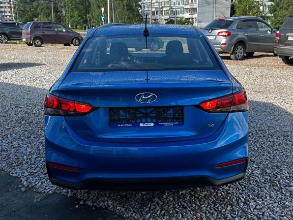 Hyundai Solaris II с пробегом 2019 года, цена 1 299 990 рублей, 195626 км, седан, Автокод Объявления