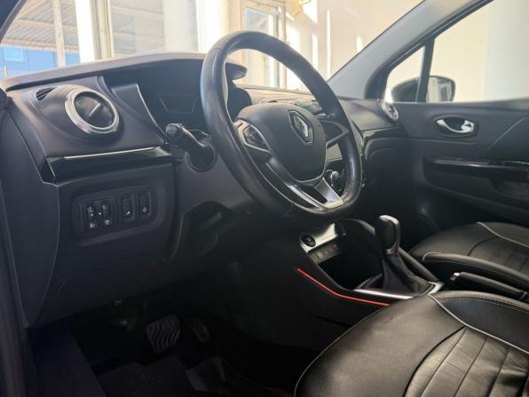 Renault Kaptur I Рестайлинг с пробегом 2020 года, цена 1 490 000 рублей, 126200 км, внедорожник, Автокод Объявления