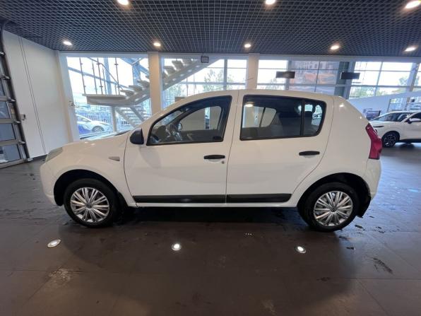 Renault Sandero I с пробегом 2013 года, цена 570 000 рублей, 120053 км, хэтчбек, Автокод Объявления