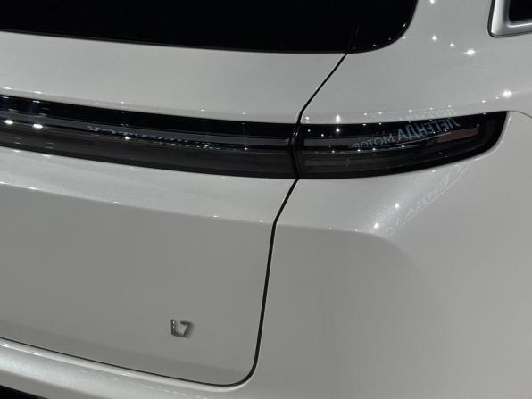 Li Auto (Lixiang) L7 I с пробегом 2023 года, цена 5 490 000 рублей, 31765 км, внедорожник, Автокод Объявления