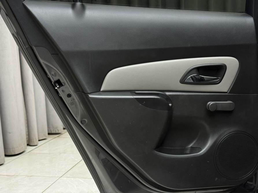 Chevrolet Cruze I Ижевск  - изображение 23