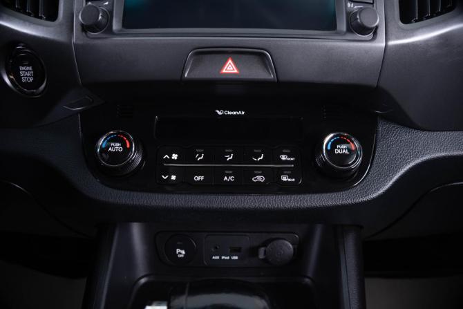 Kia Sportage III с пробегом 2012 года, цена 1 359 000 рублей, 213000 км, внедорожник, Автокод Объявления