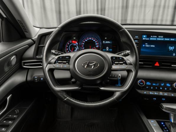 Hyundai Elantra VII (CN7) с пробегом 2021 года, цена 1 945 000 рублей, 116294 км, седан, Автокод Объявления
