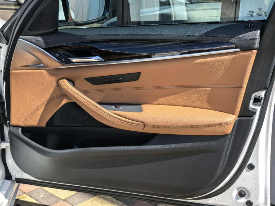 BMW 5 серии VII (G30/G31/G38) Рестайлинг Краснодар  - изображение 27