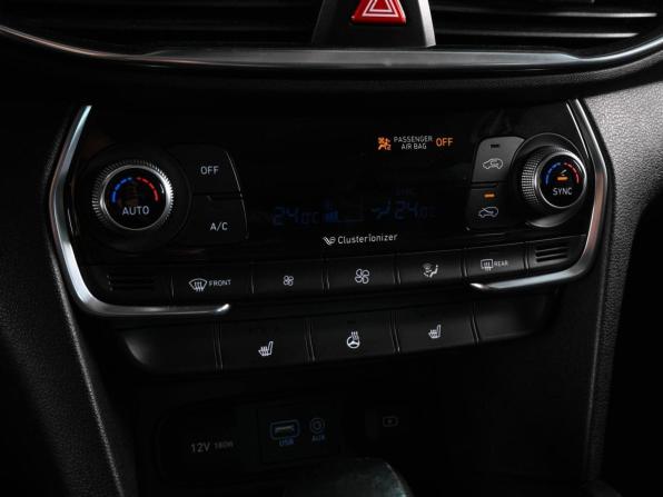 Hyundai Santa Fe IV с пробегом 2019 года, цена 3 090 000 рублей, 84427 км, внедорожник, Автокод Объявления