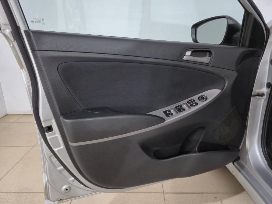 Hyundai Solaris I Рестайлинг Альметьевск  - изображение 7