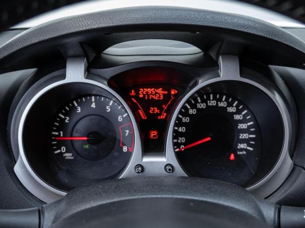 Nissan Juke I с пробегом 2013 года, цена 1 290 000 рублей, 229546 км, внедорожник, Автокод Объявления