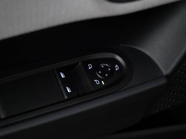Mini Hatch IV (F65/F66/J01) с пробегом 2024 года, цена 5 350 055 рублей, 4567 км, хэтчбек, Автокод Объявления