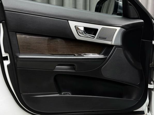 Jaguar XF I Рестайлинг с пробегом 2013 года, цена 1 399 000 рублей, 107738 км, седан, Автокод Объявления