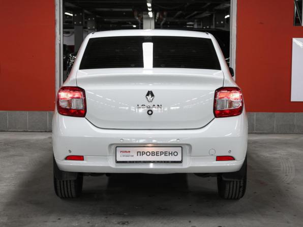Renault Logan II Рестайлинг с пробегом 2019 года, цена 997 000 рублей, 102492 км, седан, Автокод Объявления