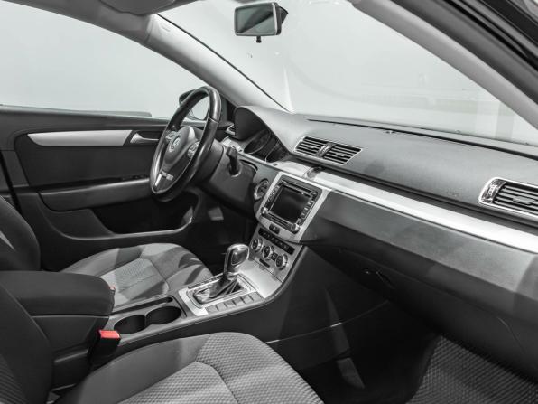 Volkswagen Passat B7 с пробегом 2012 года, цена 961 856 рублей, 207760 км, седан, Автокод Объявления