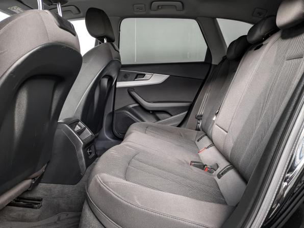 Audi A4 V (B9) с пробегом 2020 года, цена 2 795 000 рублей, 101712 км, универсал, Автокод Объявления