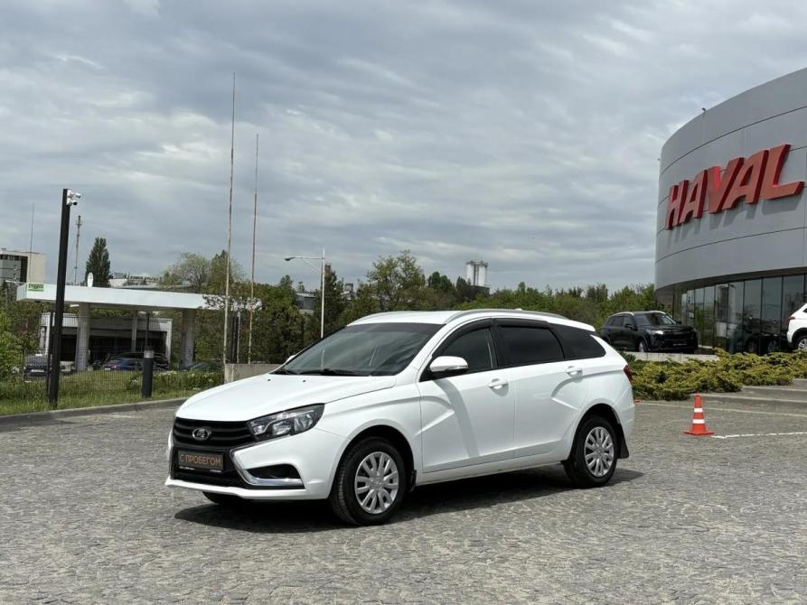 Lada (ВАЗ) Vesta I Крым  - изображение 1