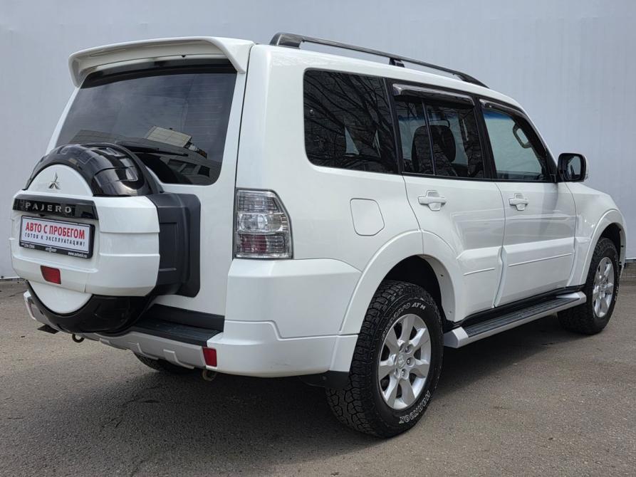 Mitsubishi Pajero IV Рестайлинг 1 Москва  - изображение 5