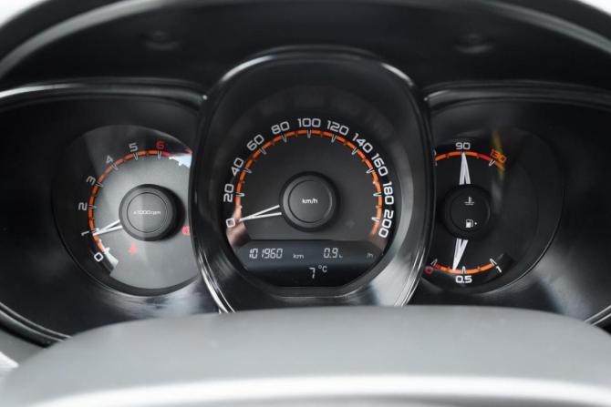 Lada (ВАЗ) Vesta I с пробегом 2018 года, цена 899 000 рублей, 101960 км, седан, Автокод Объявления