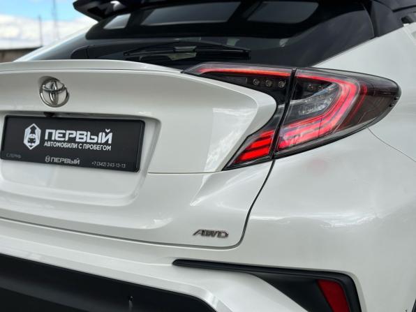 Toyota C-HR I с пробегом 2018 года, цена 2 540 000 рублей, 97340 км, внедорожник, Автокод Объявления
