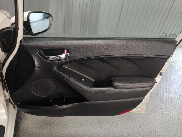 Kia Cerato III с пробегом 2013 года, цена 813 000 рублей, 265626 км, седан, Автокод Объявления