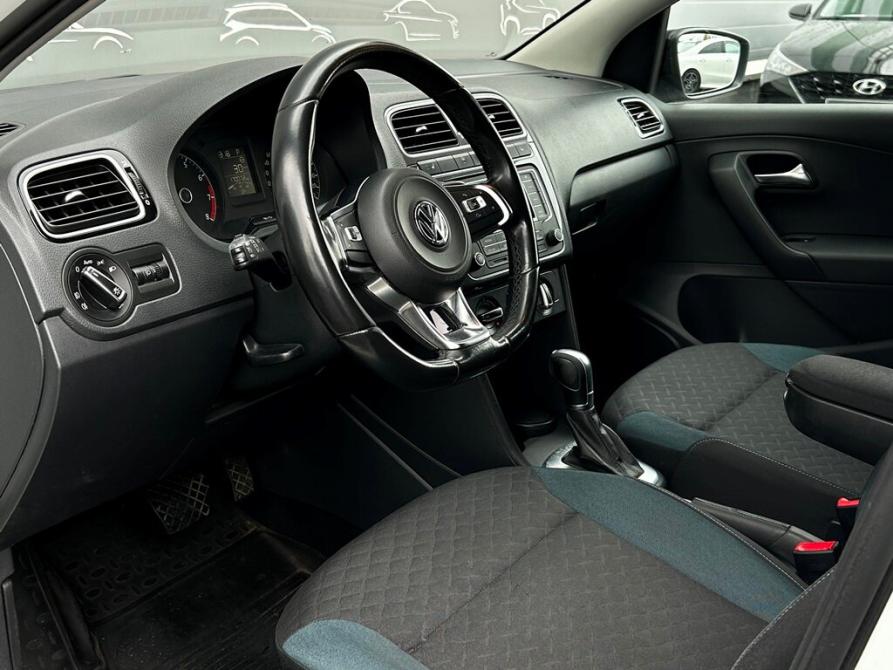 Volkswagen Polo V Рестайлинг Санкт-Петербург  - изображение 5