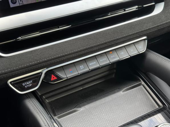 Geely Monjaro I с пробегом 2024 года, цена 3 550 000 рублей, 39102 км, внедорожник, Автокод Объявления