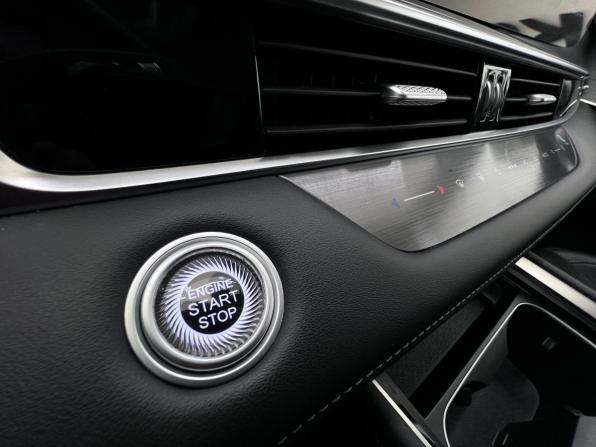 Chery Tiggo 8 Pro Max I Рестайлинг с пробегом 2024 года, цена 2 480 000 рублей, 16973 км, внедорожник, Автокод Объявления