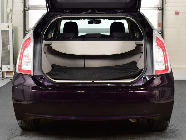 Toyota Prius III Рестайлинг (XW30) с пробегом 2015 года, цена 1 099 999 рублей, 164326 км, лифтбек, Автокод Объявления