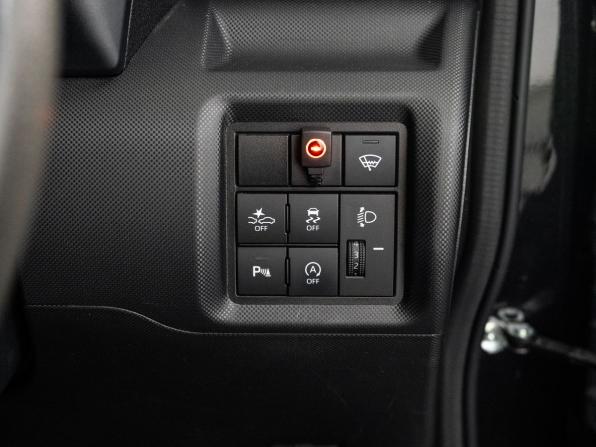 Toyota Raize I с пробегом 2019 года, цена 1 420 300 рублей, 89548 км, внедорожник, Автокод Объявления