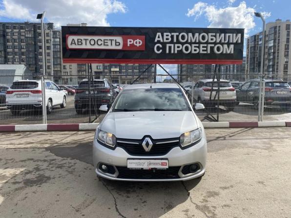 Renault Sandero II с пробегом 2015 года, цена 580 000 рублей, 197000 км, хэтчбек, Автокод Объявления