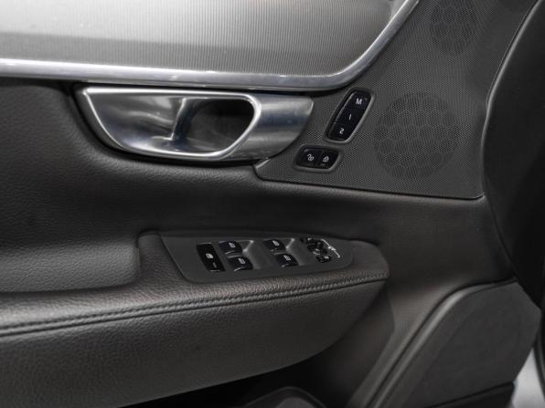 Volvo S90 II с пробегом 2019 года, цена 2 745 000 рублей, 120826 км, седан, Автокод Объявления