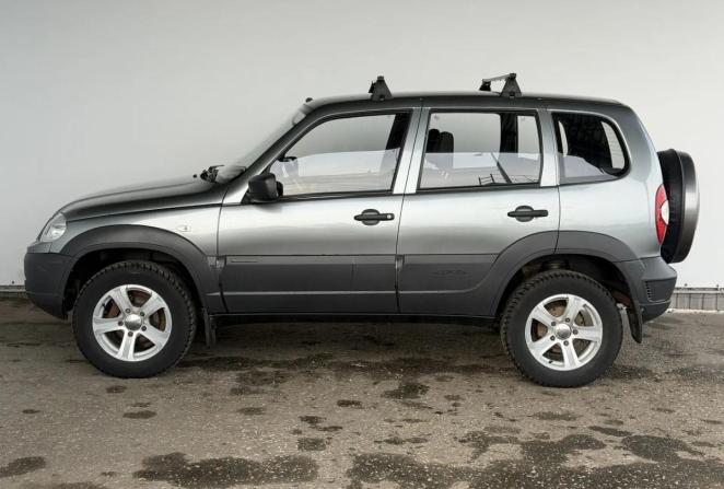 Chevrolet Niva I Рестайлинг с пробегом 2015 года, цена 560 000 рублей, 60984 км, внедорожник, Автокод Объявления