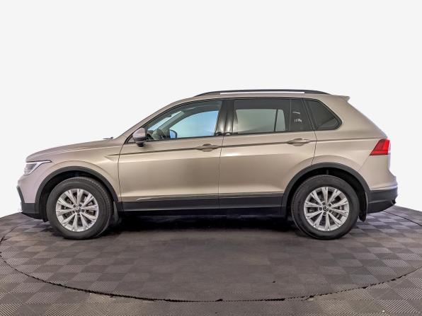 Volkswagen Tiguan II Рестайлинг с пробегом 2021 года, цена 2 370 000 рублей, 96071 км, внедорожник, Автокод Объявления