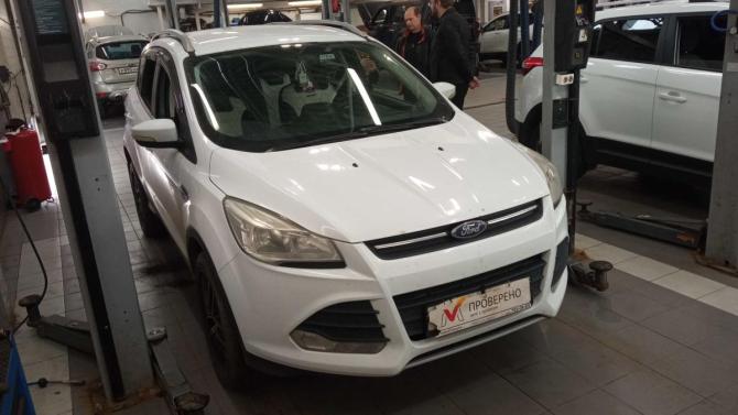 Ford Kuga II с пробегом 2014 года, цена 920 000 рублей, 227473 км, внедорожник, Автокод Объявления