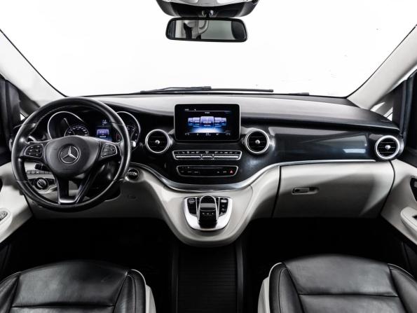 Mercedes-Benz V-Класс III (W447) с пробегом 2015 года, цена 3 199 000 рублей, 242626 км, минивэн, Автокод Объявления