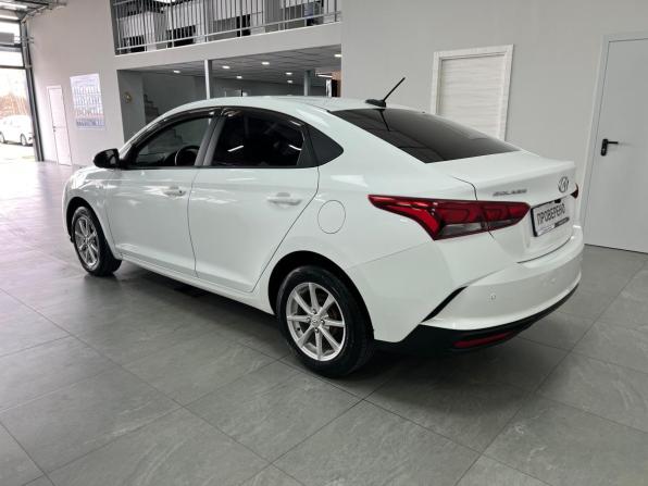 Hyundai Solaris II Рестайлинг с пробегом 2020 года, цена 1 240 000 рублей, 78000 км, седан, Автокод Объявления