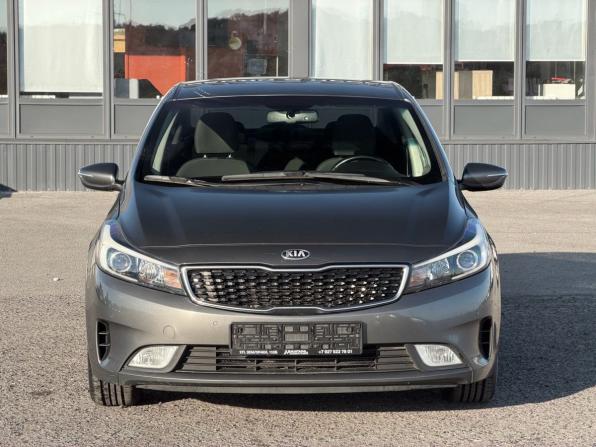 Kia Cerato III Рестайлинг (Classic) с пробегом 2018 года, цена 1 420 000 рублей, 97000 км, седан, Автокод Объявления