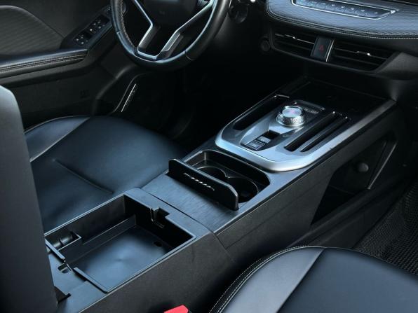 Haval Jolion I с пробегом 2022 года, цена 1 870 000 рублей, 68700 км, внедорожник, Автокод Объявления