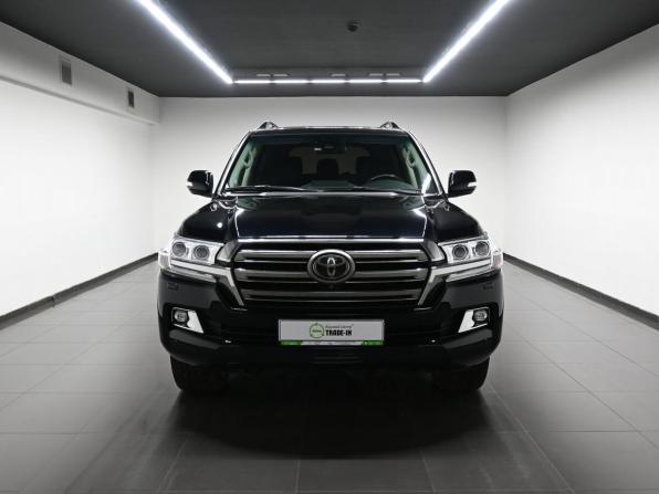 Toyota Land Cruiser 200 Series Рестайлинг 2 с пробегом 2021 года, цена 6 450 000 рублей, 216151 км, внедорожник, Автокод Объявления