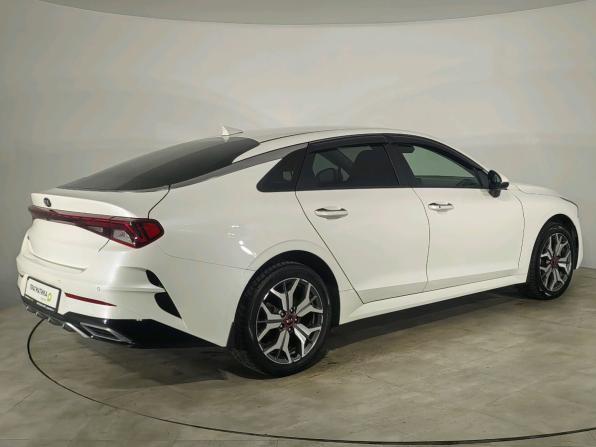 Kia K5 III с пробегом 2021 года, цена 2 420 000 рублей, 75500 км, седан, Автокод Объявления