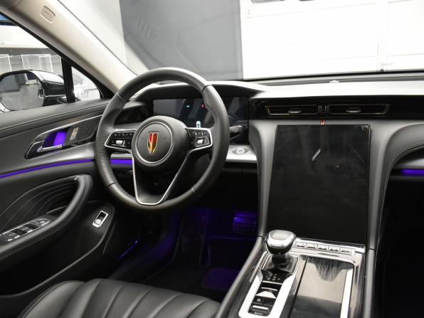 Hongqi H5 II с пробегом 2024 года, цена 3 449 000 рублей, 6275 км, седан, Автокод Объявления