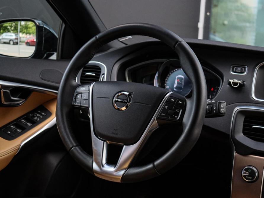 Volvo V40 Cross Country I Рестайлинг Москва  - изображение 21