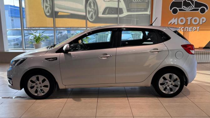 Kia Rio III Рестайлинг с пробегом 2016 года, цена 790 000 рублей, 231223 км, хэтчбек, Автокод Объявления