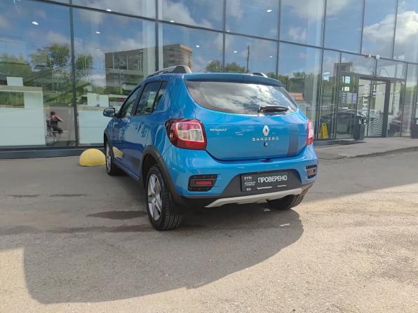 Renault Sandero II с пробегом 2018 года, цена 999 800 рублей, 142656 км, хэтчбек, Автокод Объявления