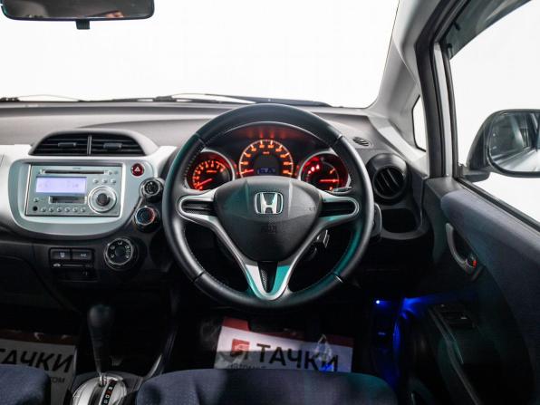 Honda Fit II с пробегом 2010 года, цена 725 000 рублей, 191832 км, хэтчбек, Автокод Объявления